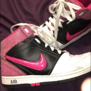 Nike Air Retro /Vintage Leopard Print High Tops